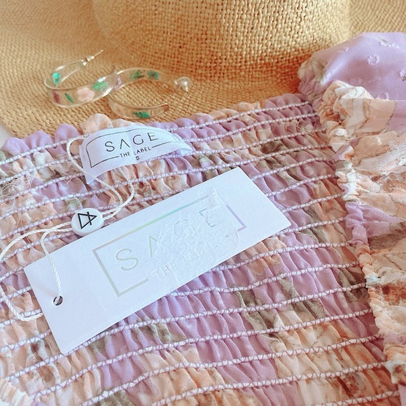 Sage the Label Viola A Bloom top - Picture 3 of 15